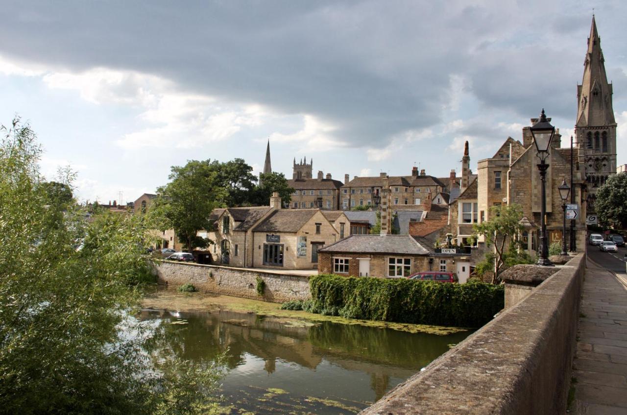 Old Bank Apartments Stamford Buitenkant foto
